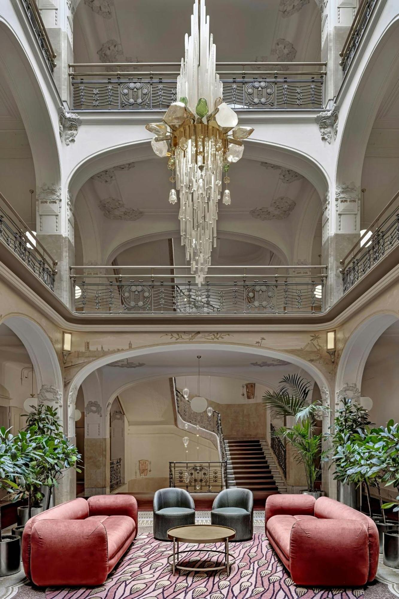 W Prague Hotell Eksteriør bilde